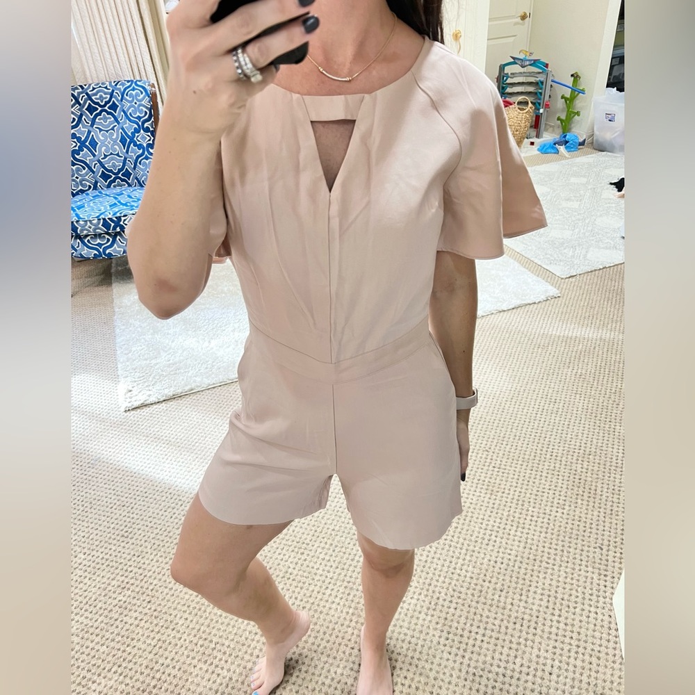 NWOT Banana republic romper size 0